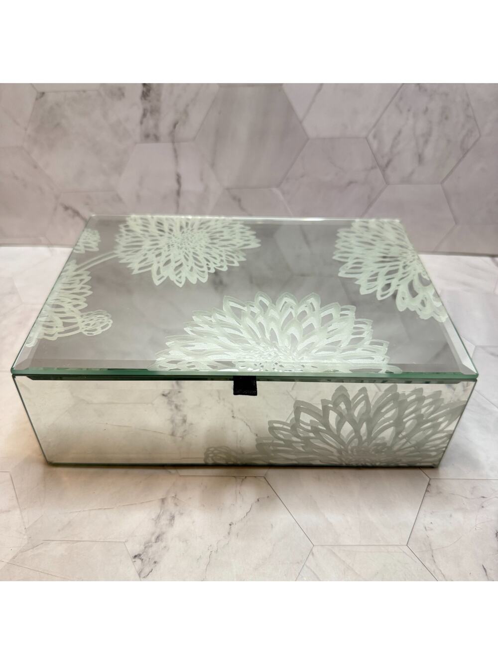 Tahari Home Etched Beveled Mirror Glass Velvet Lined Jewelry Box Lotus Flower